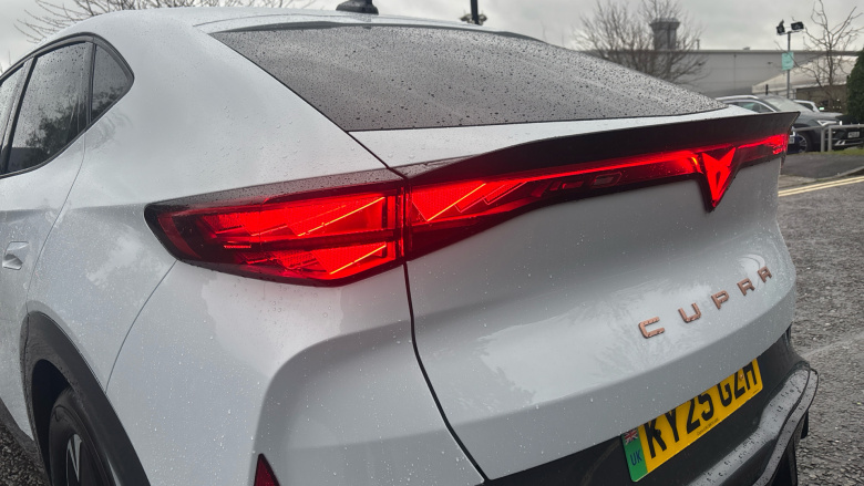 CUPRA Tavascan 210kW V1 77kWh 5dr Auto Electric Estate